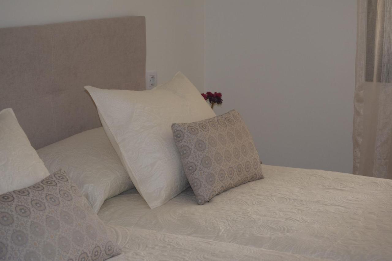 La Caparina, Apartamento Con Piscina A 3 Km De La Playa Vut-2377-As ยาเนส ภายนอก รูปภาพ